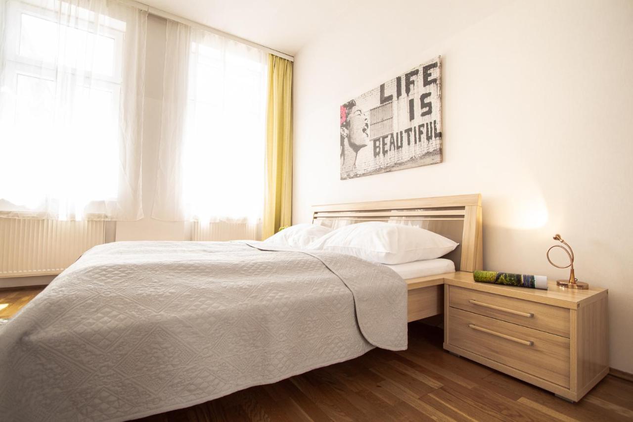 Apartment Davidgasse Виена Екстериор снимка
